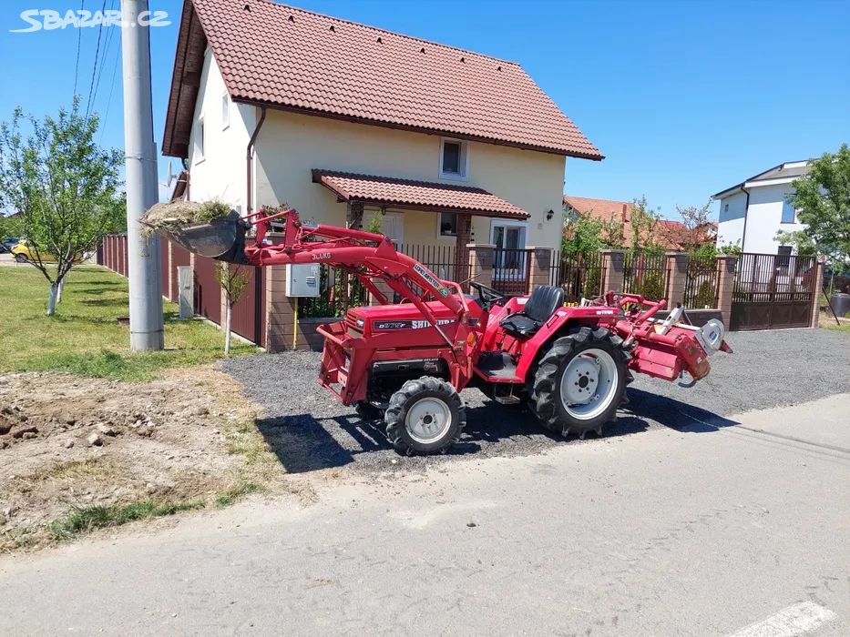 Japonský traktor shibaura 27 hp perkins motor