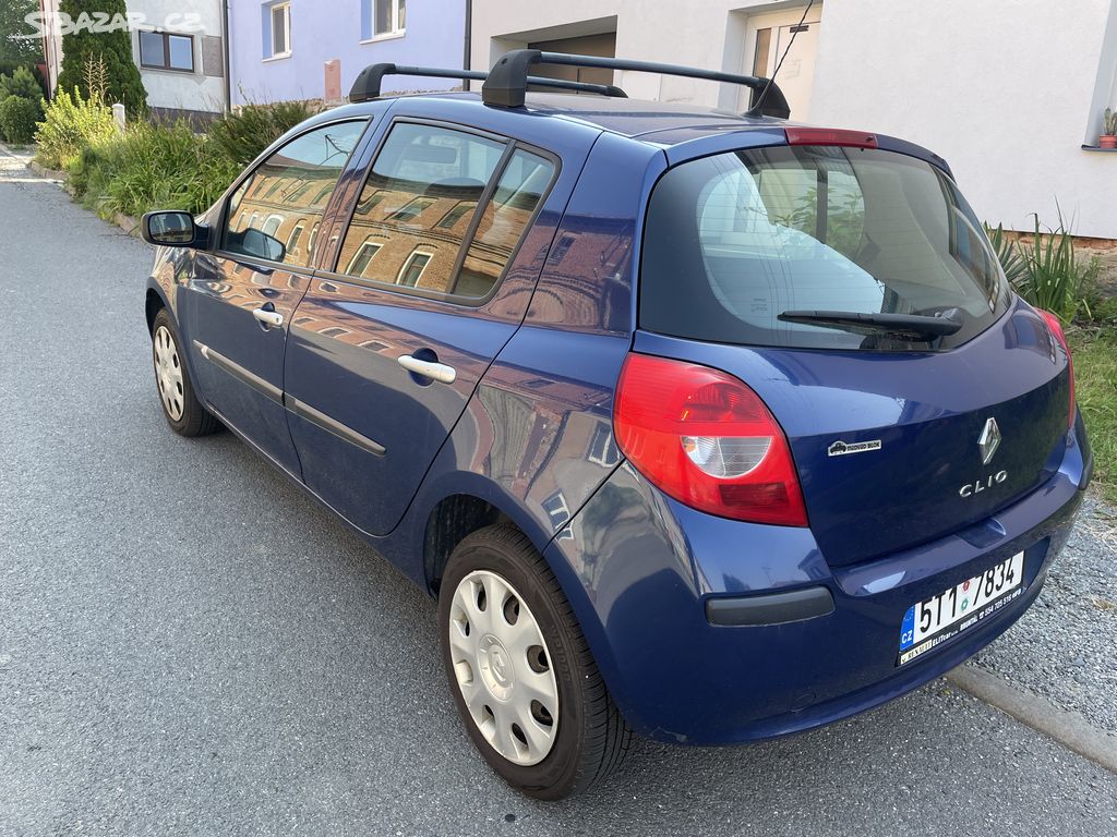Renault Clio .1.2i, nová STK, ČR, najeto 85 000 km