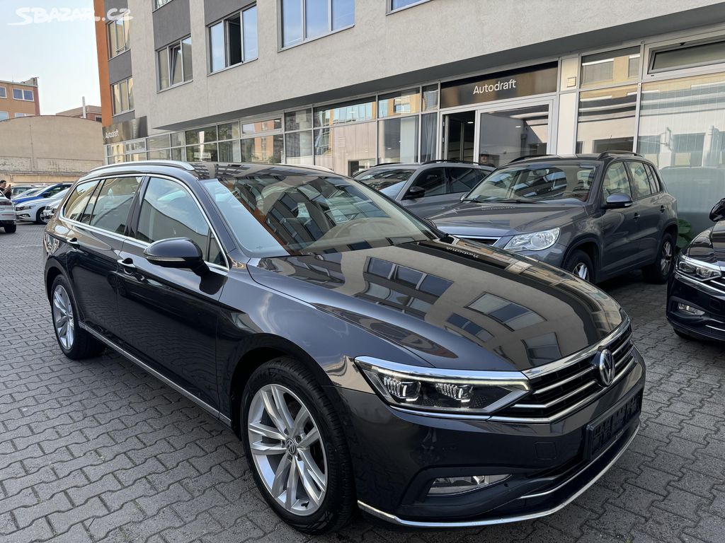 VW Passat B8 2.0 TDI 140kW DSG ACC Matrix LED 360°