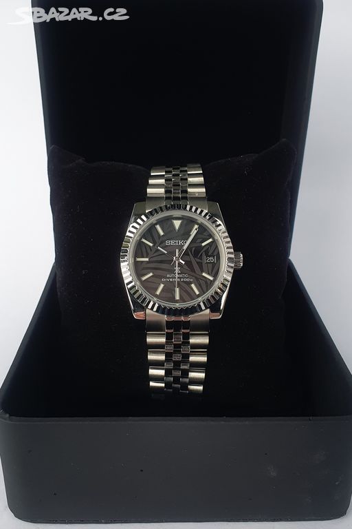 Seiko Mod Datejust leaf black dial Automatické