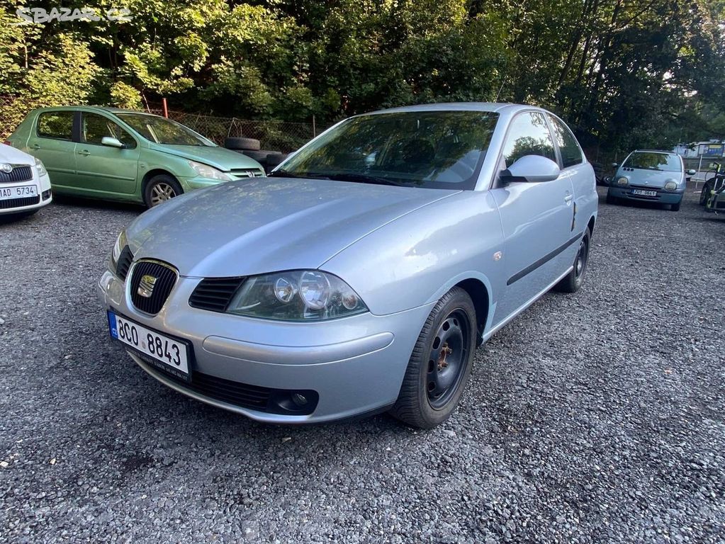 Seat Ibiza 1.4 16V 55kW klima výhřev tempomat 2006