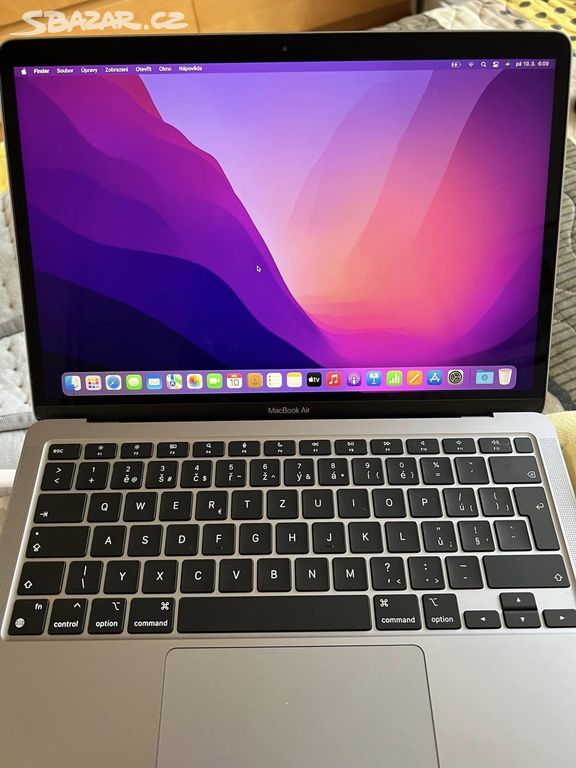 MacBook M1 2020