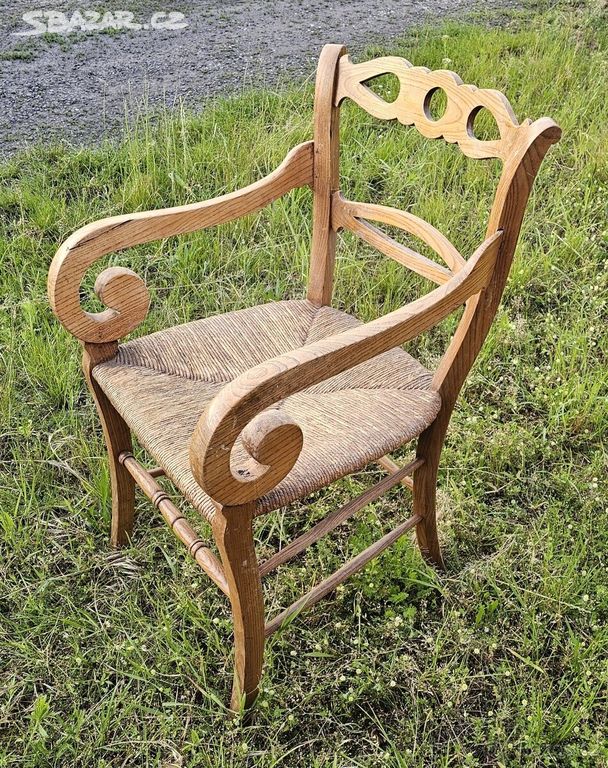 Starožitná židle - křesílko