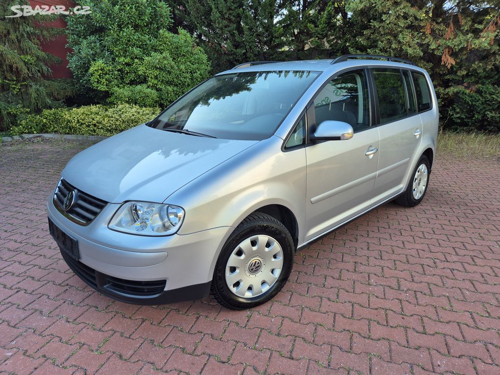 Touran 1.9 TDI 77kW 7 míst,bez DPF,tažné,serviska