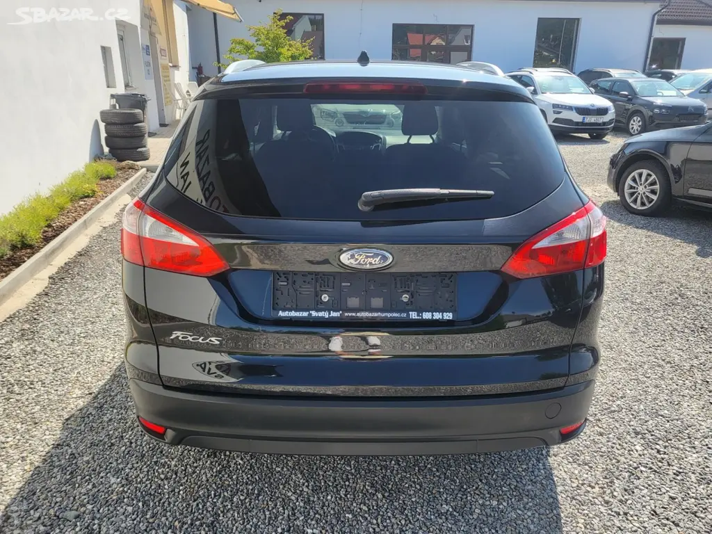 Ford Focus, 1.6 i 16V Rozvody, Nová STK - fotka 4