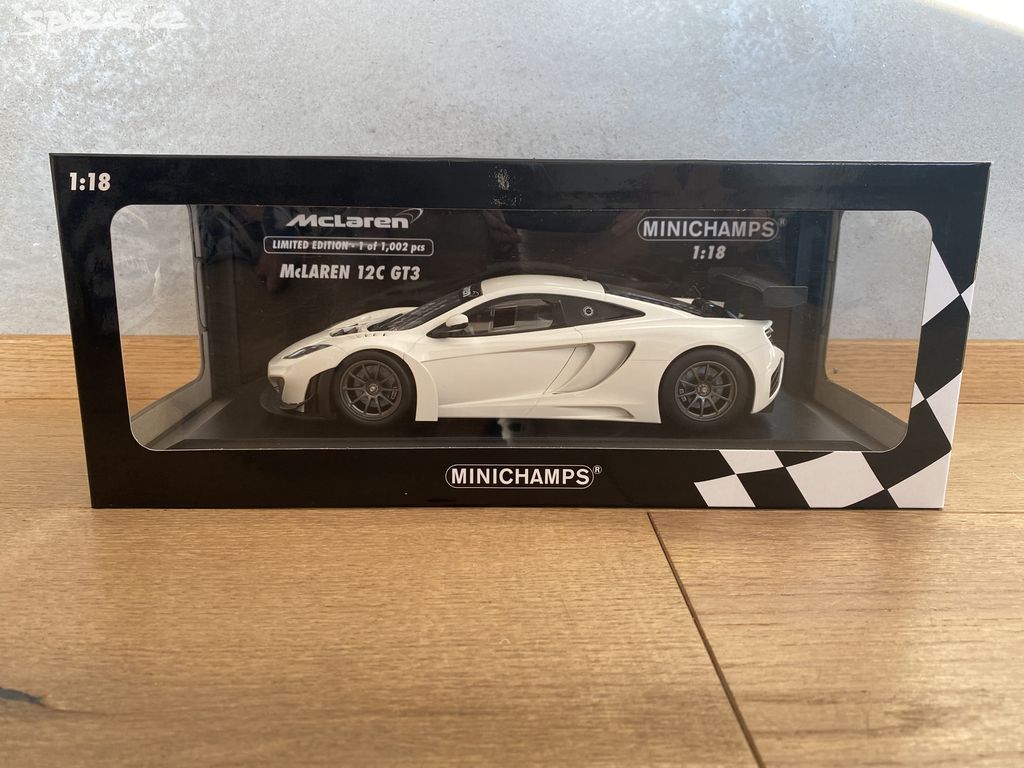 Model Mclaren 12C GT3 Minichamps 1:18 limit!!!