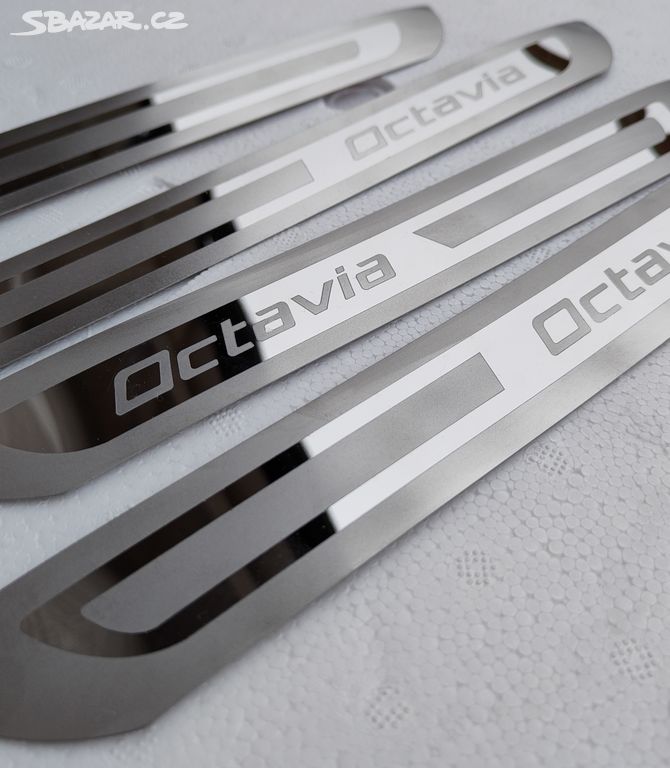 Lišty prahů dveří pro Škoda Octavia 2