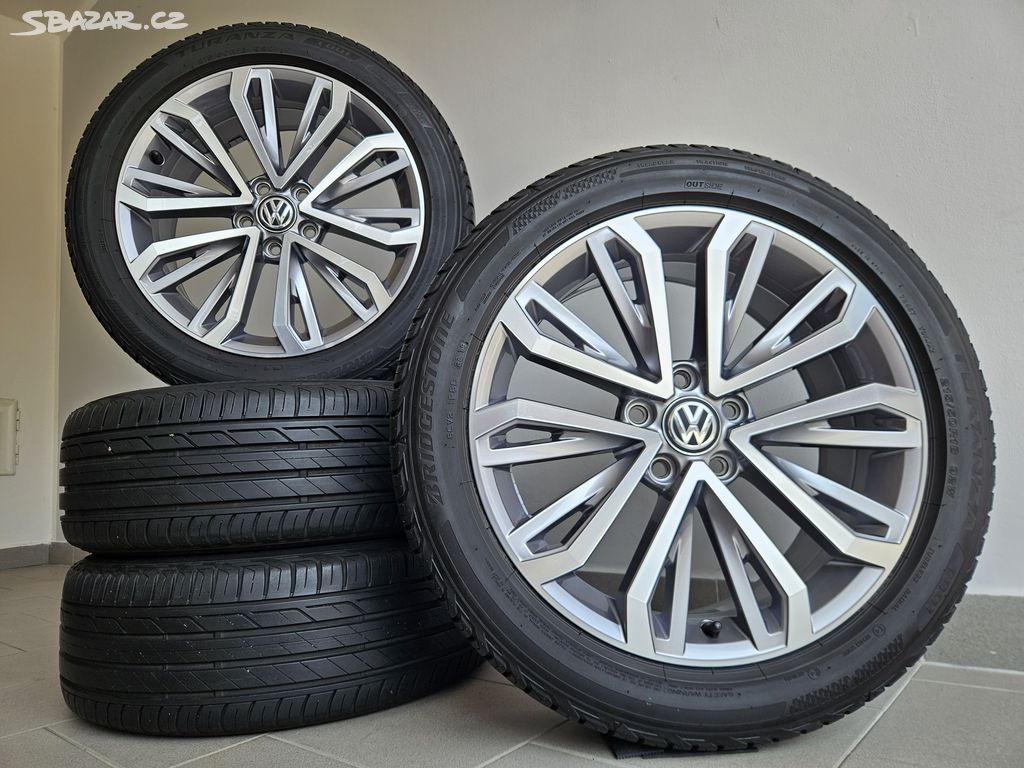 Orig. VW T-roc 5x112 Letní 215/50/18 - Zánovní