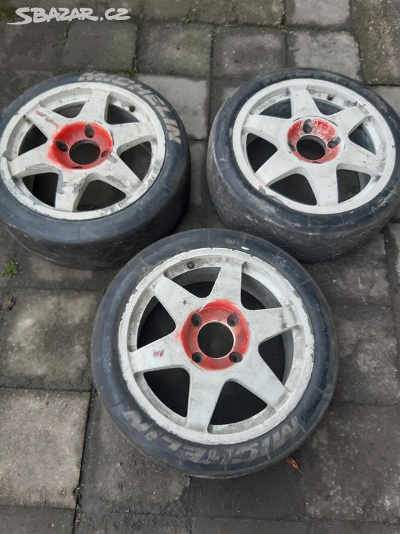 Racing Toyota alu . disky ,pneu Michelin