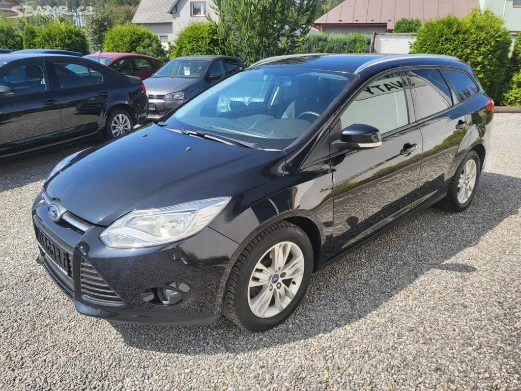 Ford Focus, 1.6 i 16V Rozvody, Nová STK - fotka 6