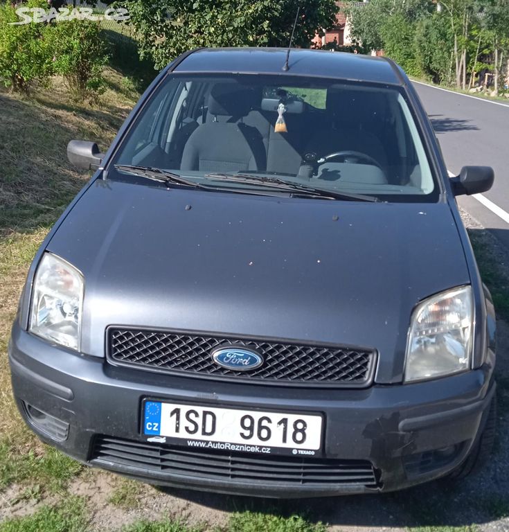 Ford Fusion 1,4, 2003, benzín, šedá metalíza