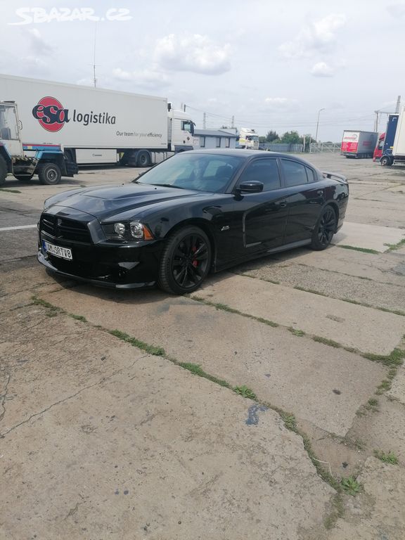 Dodge charger Srt 6,4 HEMI