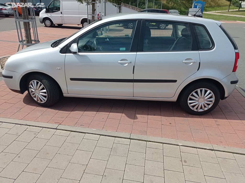 VW Polo 1;2 -47 kW hezký bez investic