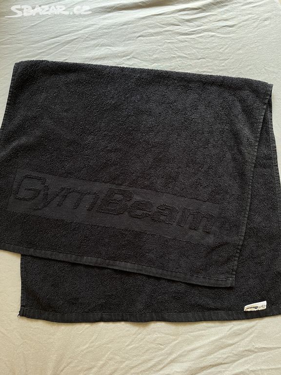 30 ks ručníků GymBeam 50x90 cm