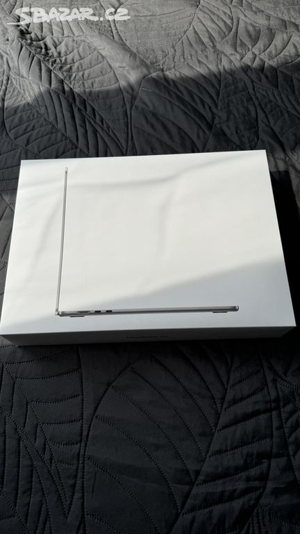 MacBook Air m2 15 256gb