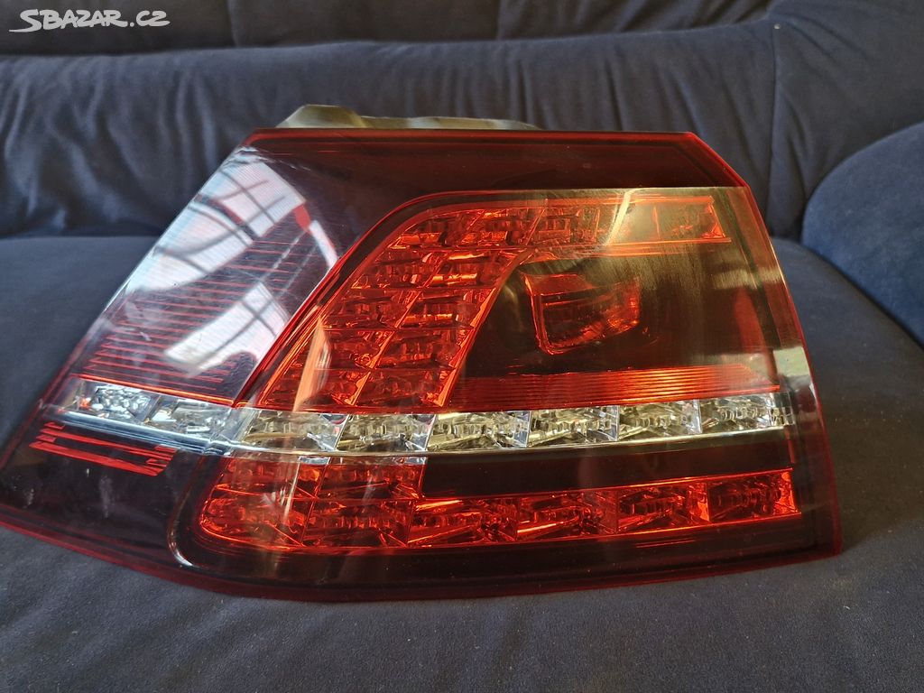 Leve zadni svetlo vw golf 7 gti Led 5g0945207