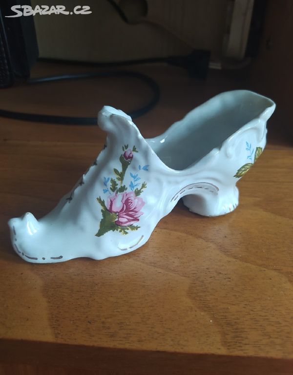 Porcelánová bota