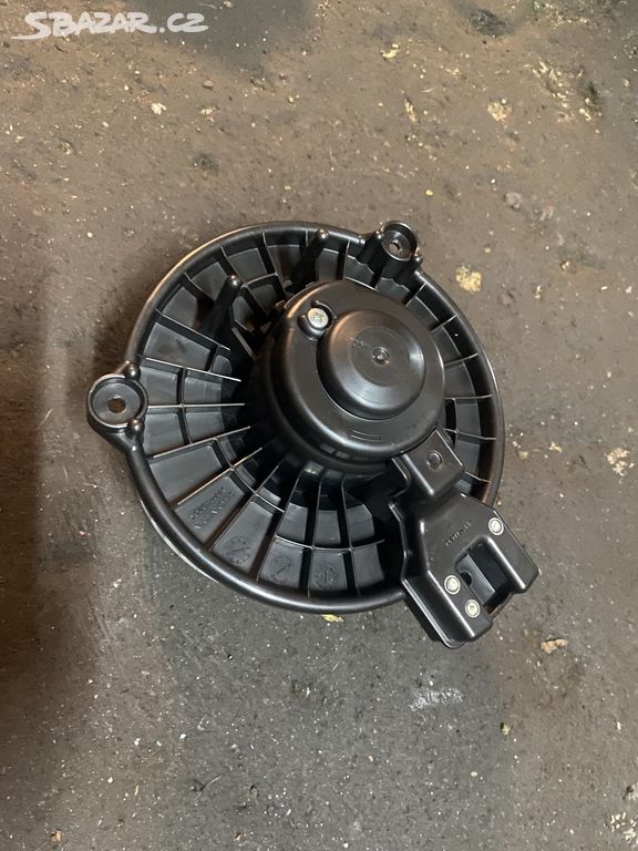 Ventilator topeni Honda Jazz III