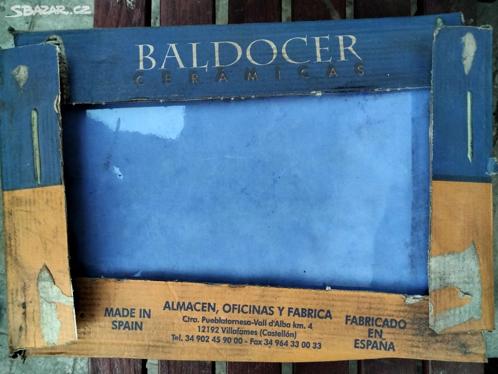 Prodám modré kachličky BALDOCER made in SPAIN.