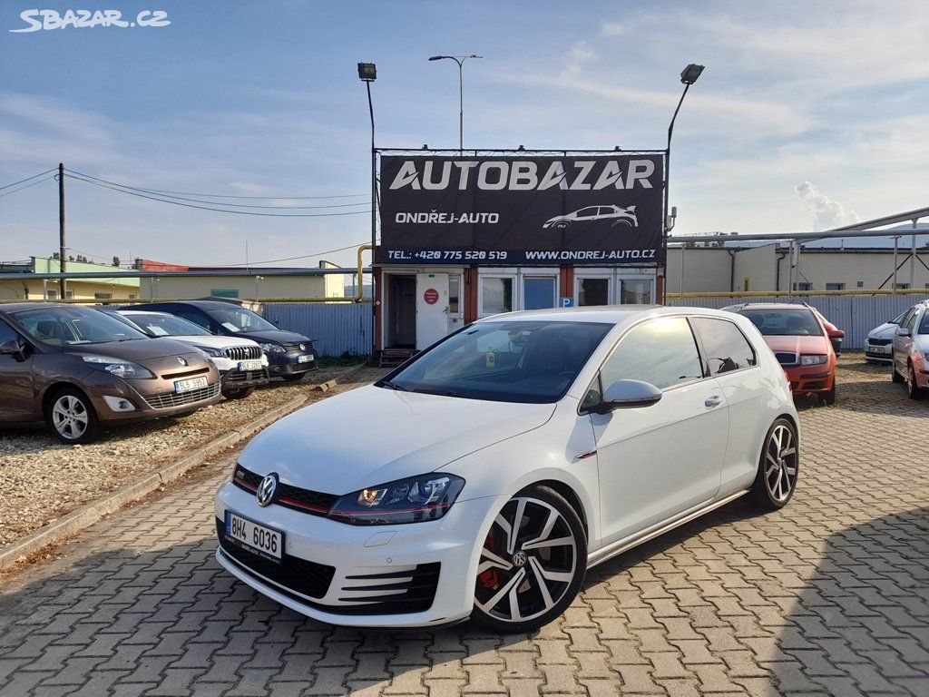 Volkswagen Golf, GTI 2,0 TSI 169 KW PERFORMANCE