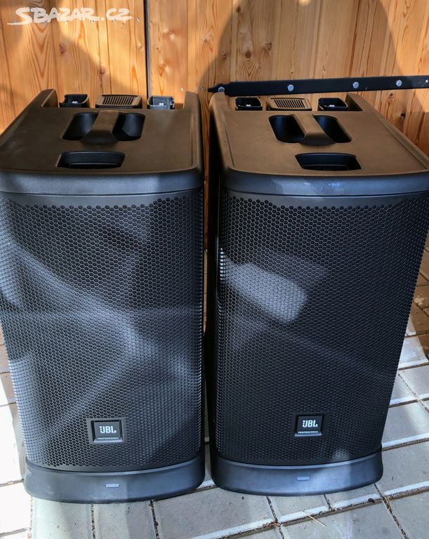 2 x JBL EON ONE MKII, bateriově napájený systém