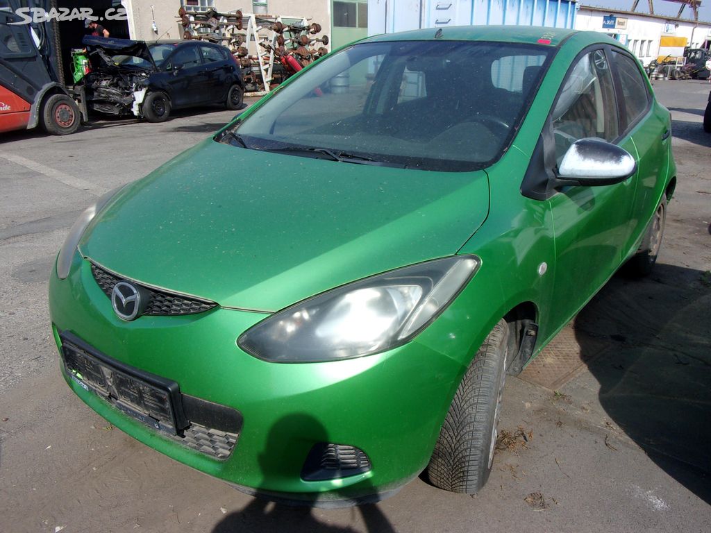 Mazda 2 DE