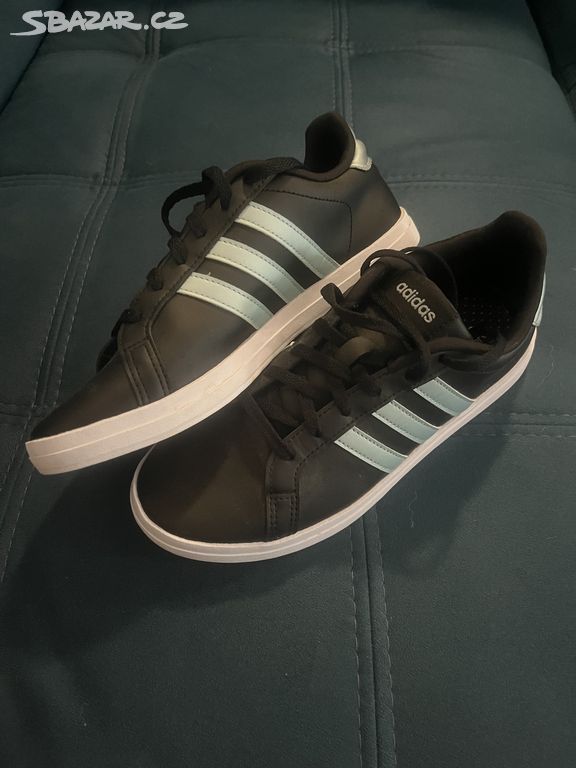 Dámské boty Adidas vel.39