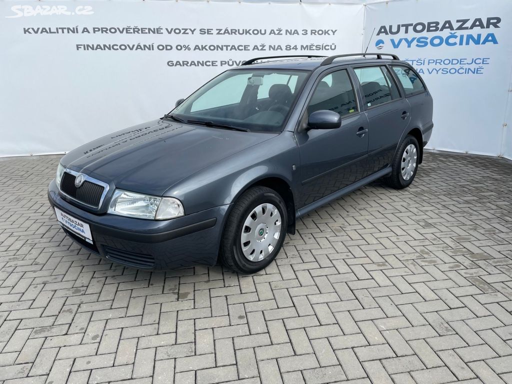 Škoda Octavia, Com.1.6MPi Tour ČR+1.maj.!