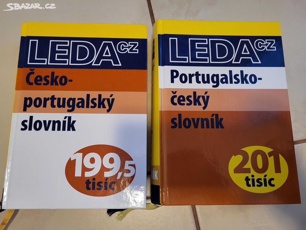 Česko-portugalský a portugalsko-český slovník,