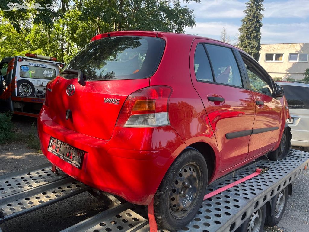 Toyota Yaris 1.33-74kw,2009-5dv-Náhradní díly