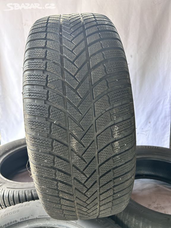 Zimní pneumatiky Bridgestone 265/55/19