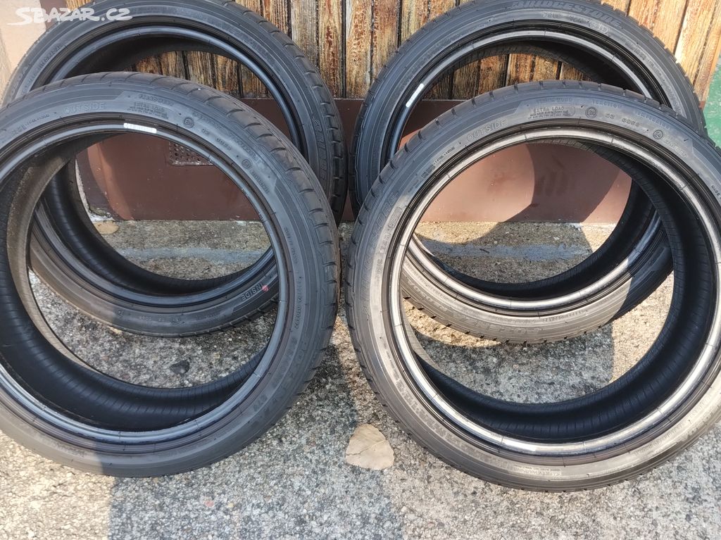 Sada letni pneu Bridgestone 215/40-17 vzorek 7mm