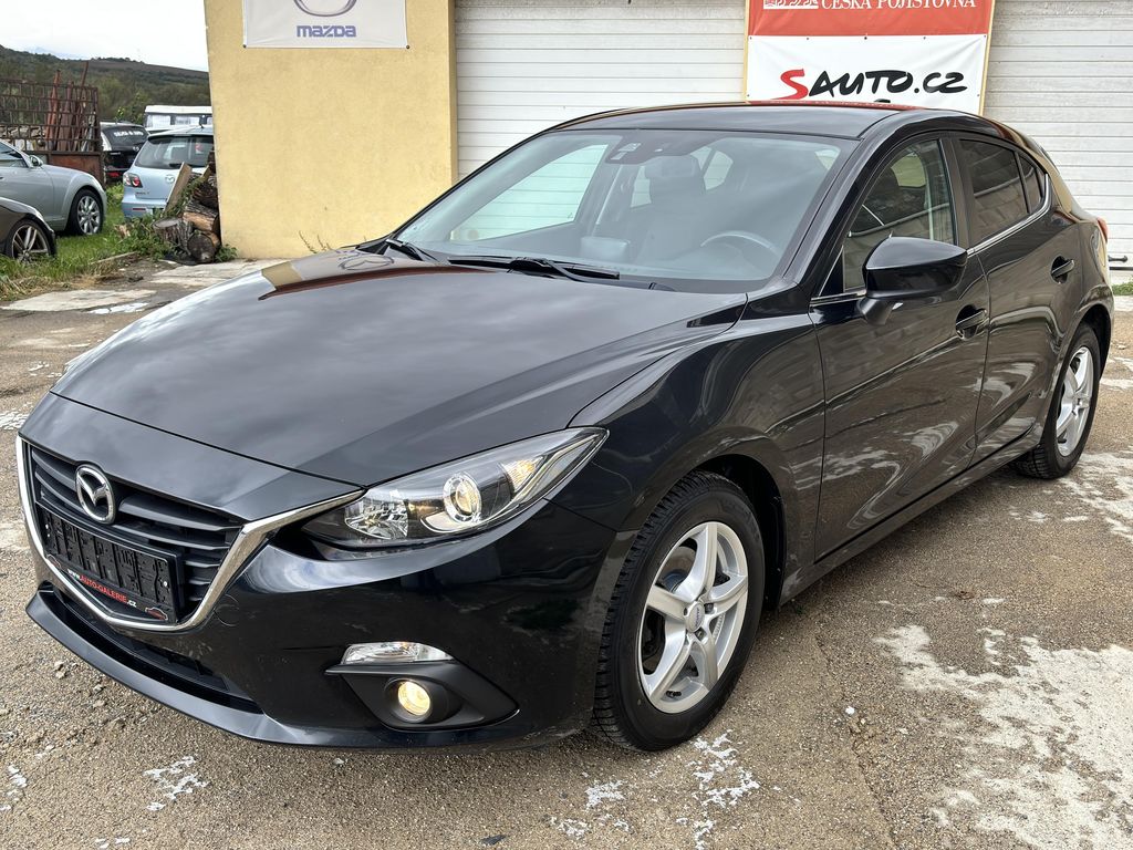 MAZDA 3 2.0i,121KW,VÝHŘEV,NAVI,PDC,TZ,ALU16,SERVIS