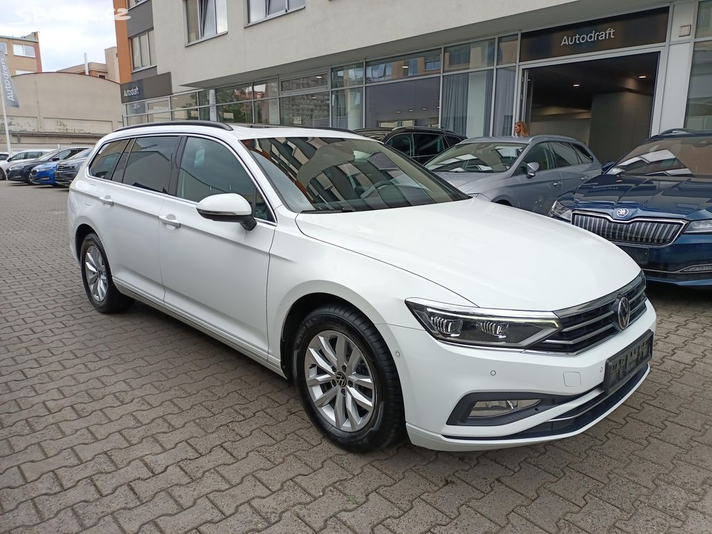 VW Passat B8 2.0TDI 110kW DSG Matrix ERGO kam 360°