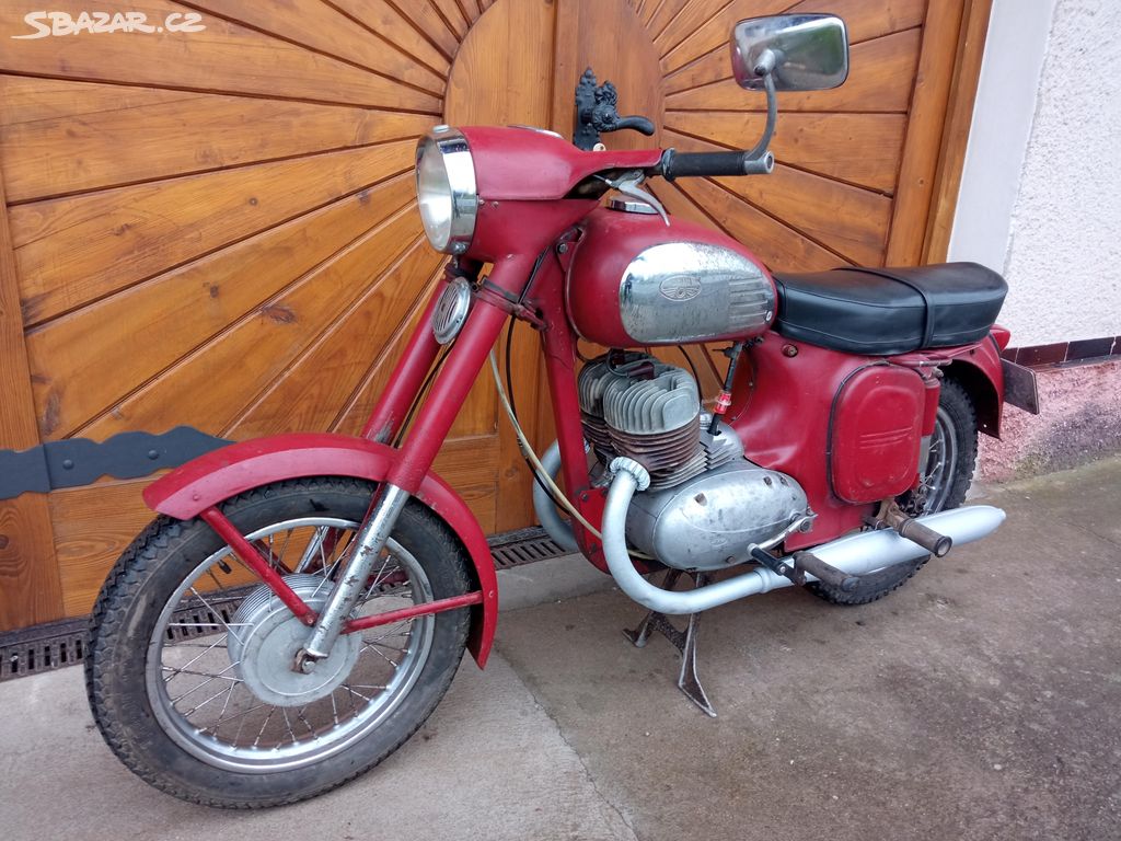 Jawa 350/360 panelka r.v.1971 s TP