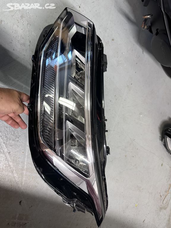 VW Tiguan II LIFT levé přední LED světlo 5NB941035