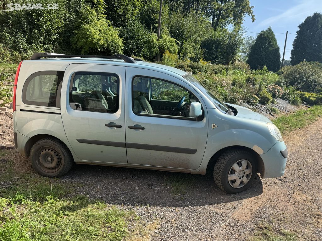 Renault Kango km,Nova stk,El,okna ,závěs.Diese