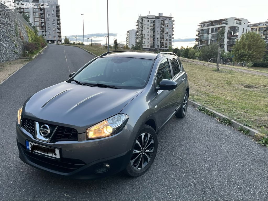 Nissan Qashqai 1.6i, 2012