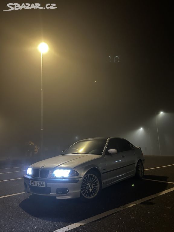 BMW E46 323i