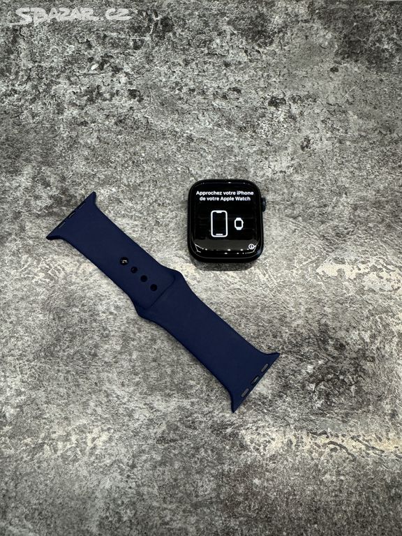 Apple Watch 8 45mm Midnight Celluar + modrý pásek