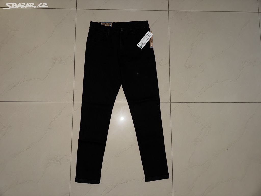 Černé chlapecké džíny slim fit vel.170