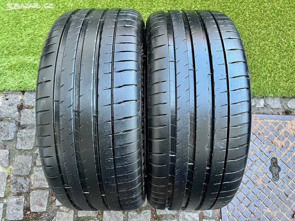 255 40 21 R21 letní pneumatiky Michelin Pilot 4S