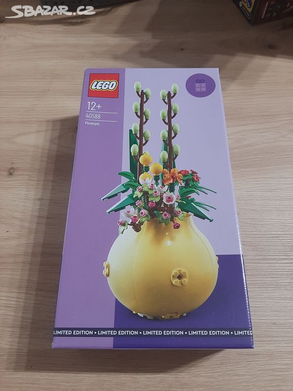 LEGO 40588 Květináč