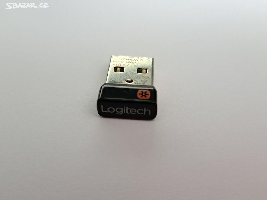 Logitech USB Unifying přijímač (receiver)