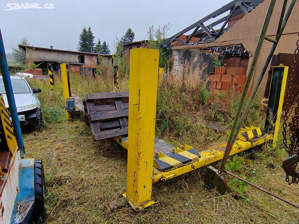 Zvedák (rampa) na nákladní automobil 12,5t