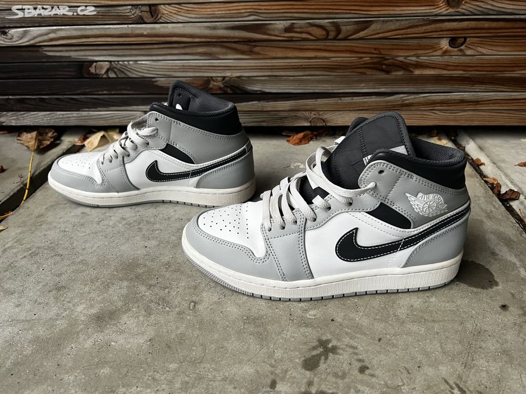 Nike JORDAN 1 MID LIGHT SMOKE GREY - vel. 40