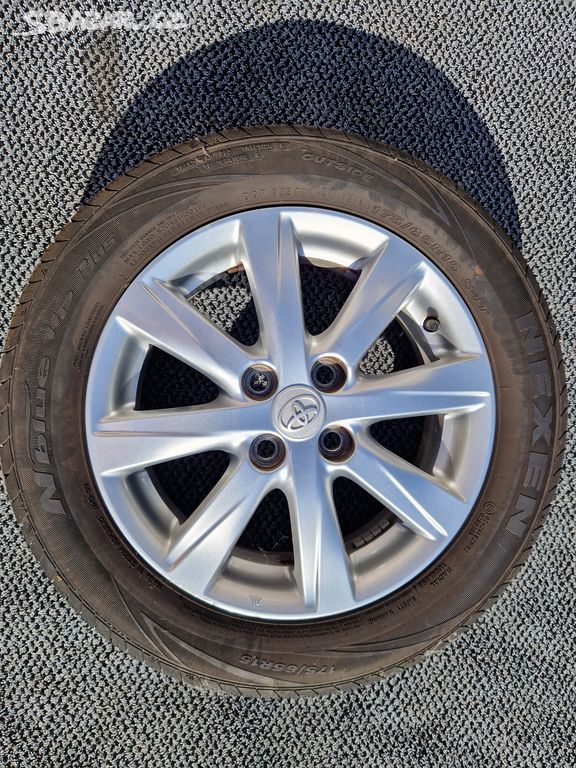 Alu kola Toyota Yaris 2011+ 175/65 R15 ET39 Plzeň