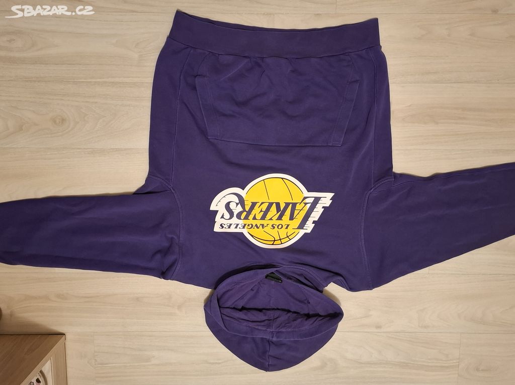 Prodám mikinu Nike Lakers, vel S