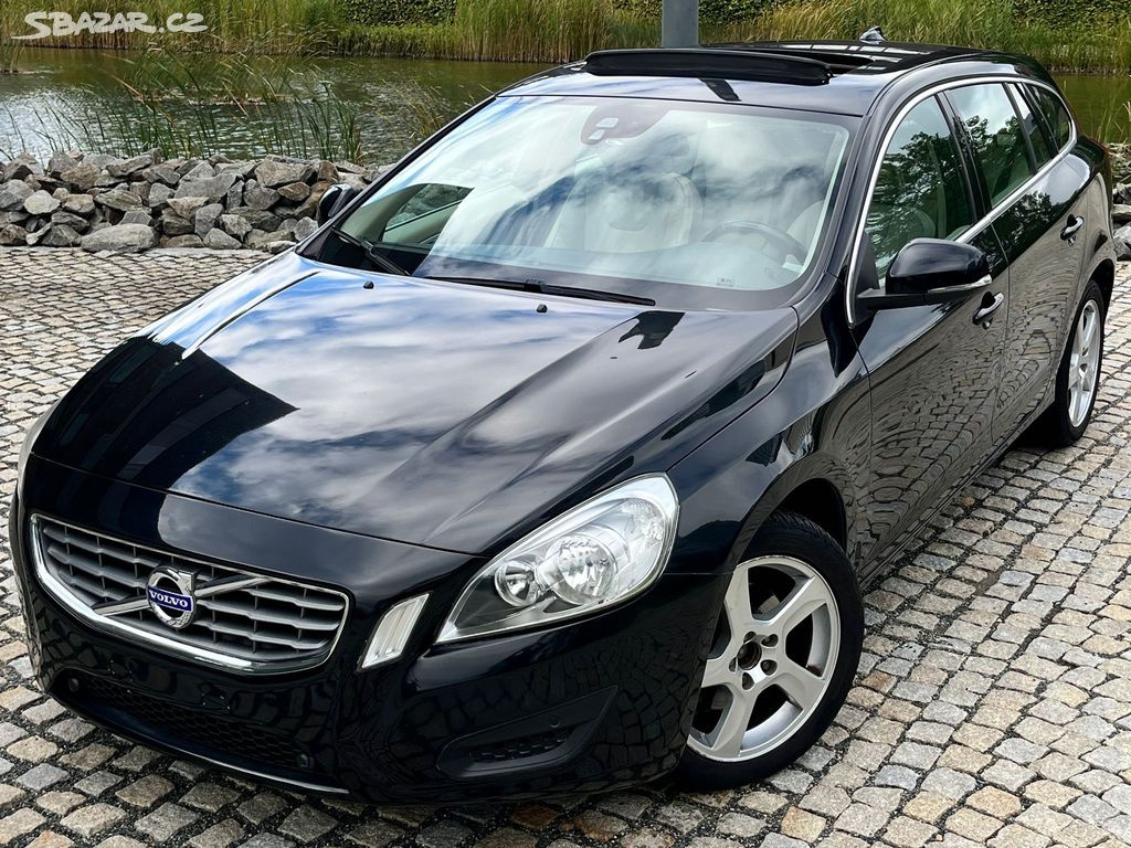 Volvo V60, 2.0D 120KW AUTOMAT SENZORY