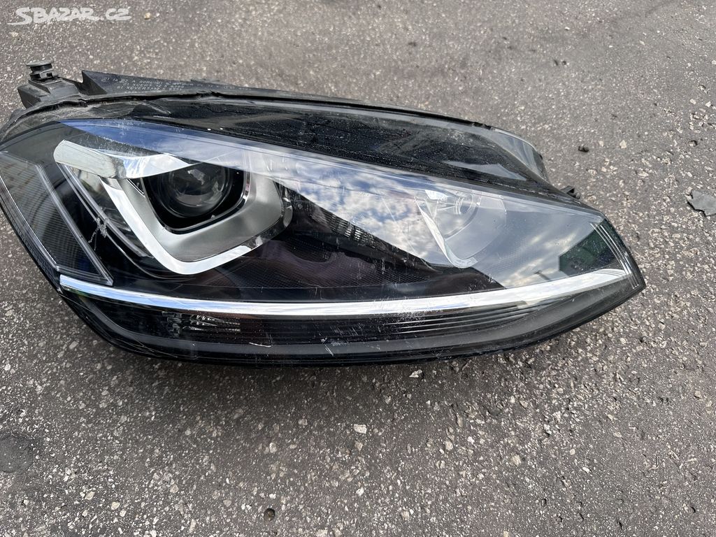 VW GOLF VII 7 pravý přední xenon lampa světlo